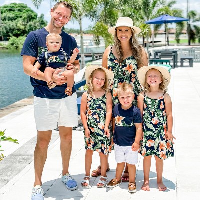 PATPAT Family Matching Mommy and Me Floral  Strap Midi Dresses and Splicing Short-sleeve T-shirts Sets