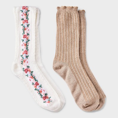 Women's Floral Textured 2pk Crew Socks - Auden™ Ivory/Brown 4-10: Midweight Knit, Ruffle Trim, Rib Cuffs